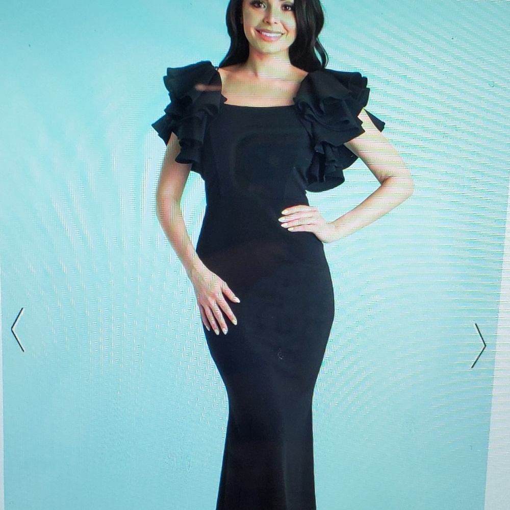 Dresses - Picture 3 of 4